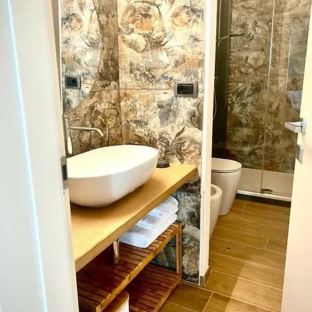 Opera Apartament *