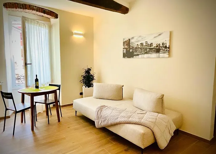 公寓 Opera 萨尔扎纳