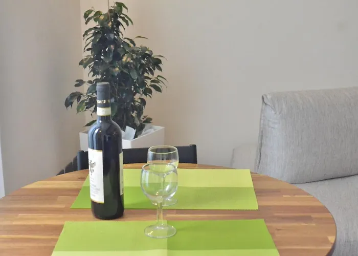 Διαμέρισμα Opera *